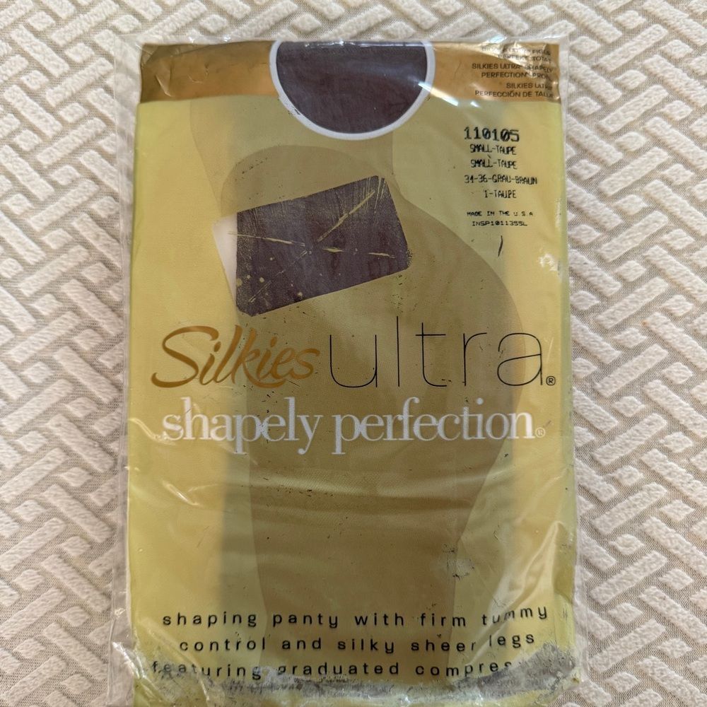 Silkies Ultra Shapely Perfection Small Taupe Shaping Pantyhose Sheer Tights